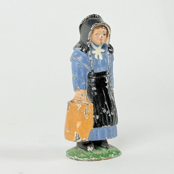 Vintage Hand Painted Girl Figurine In Blue Dress With Bonnet & Luggage Collectib - Picture 2 of 6